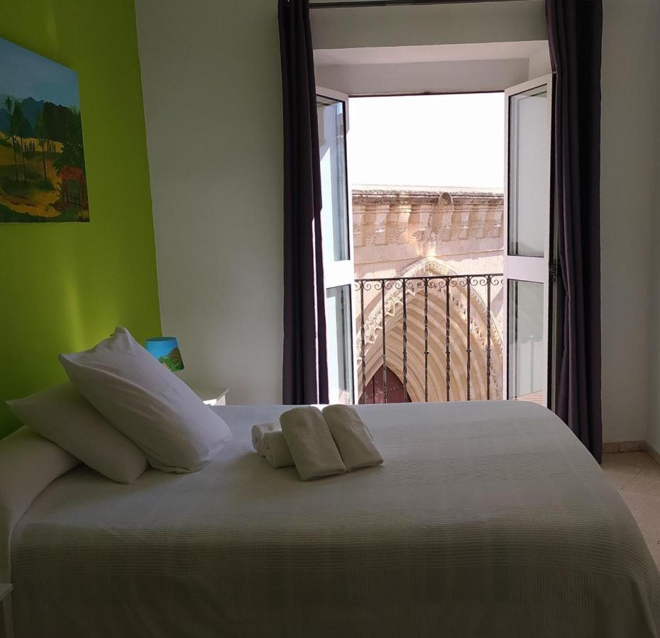 Double Room,1226832119:JPEG