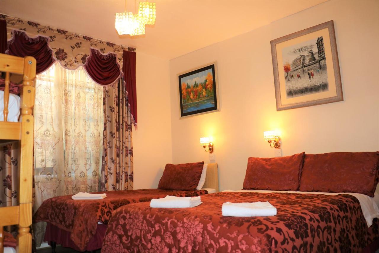 Chambre Familiale (5 Adultes)