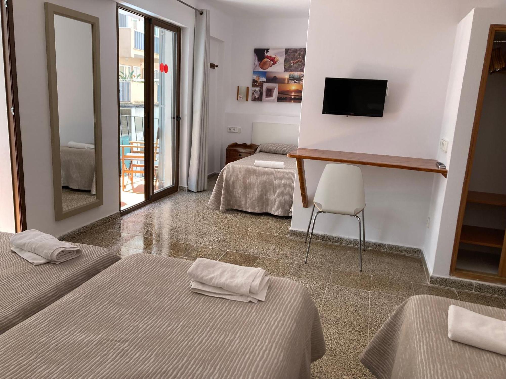 Chambre Quadruple avec Salle de Bains Privative