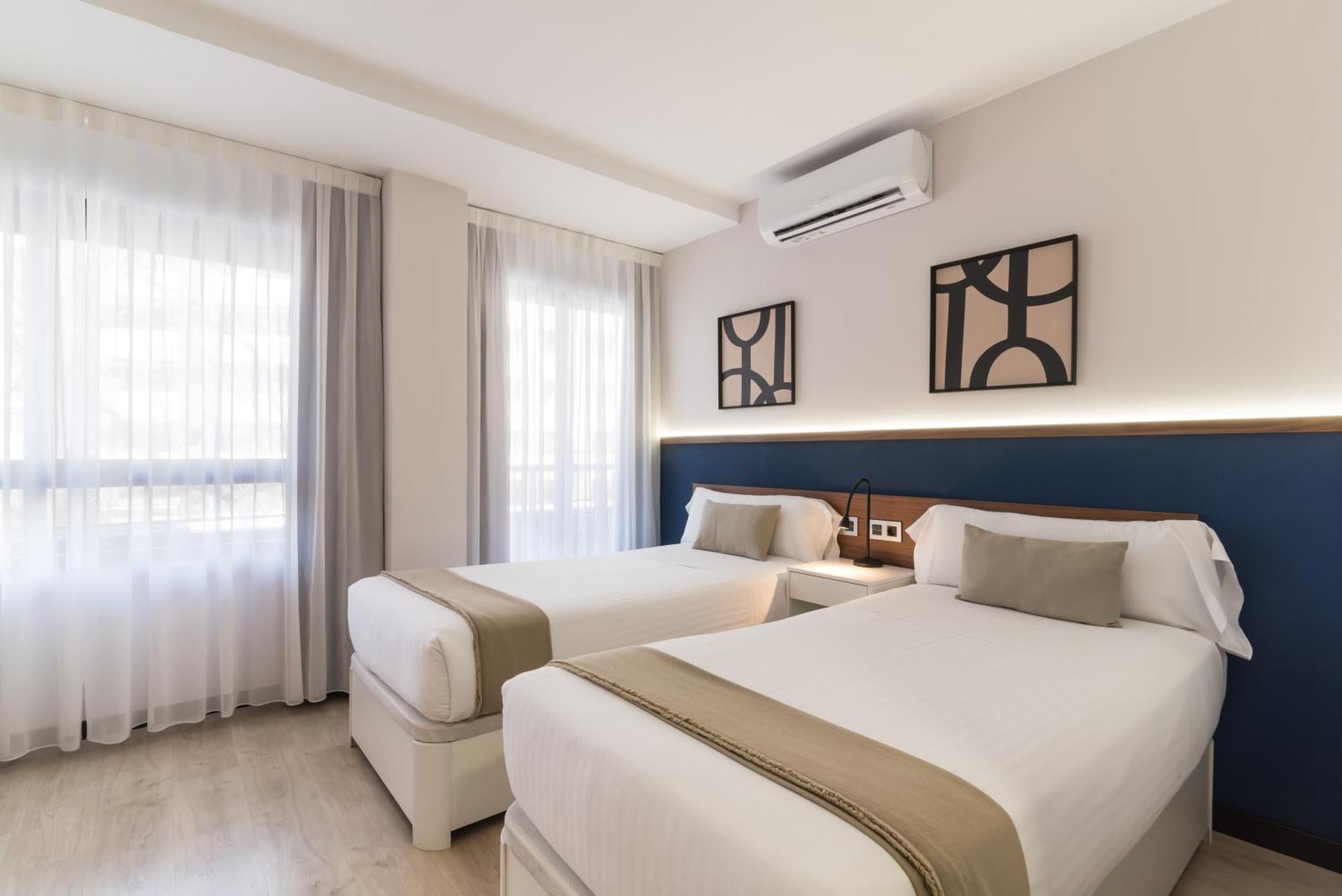 Chambre Double ou Lits Jumeaux Deluxe avec Balcon