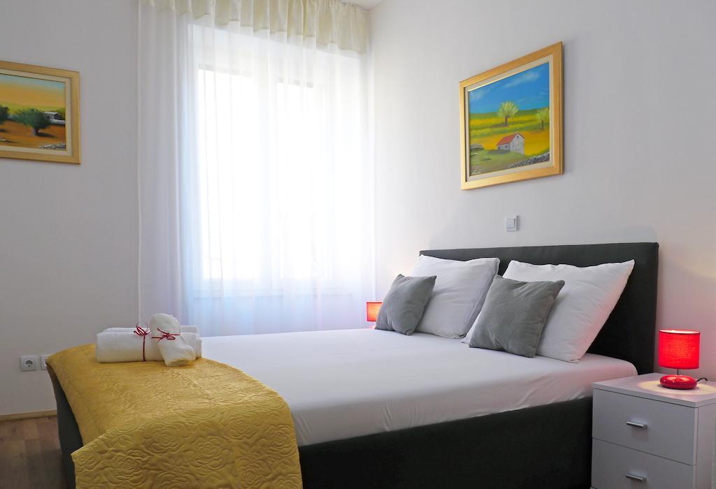 Double Room,235816849:JPEG