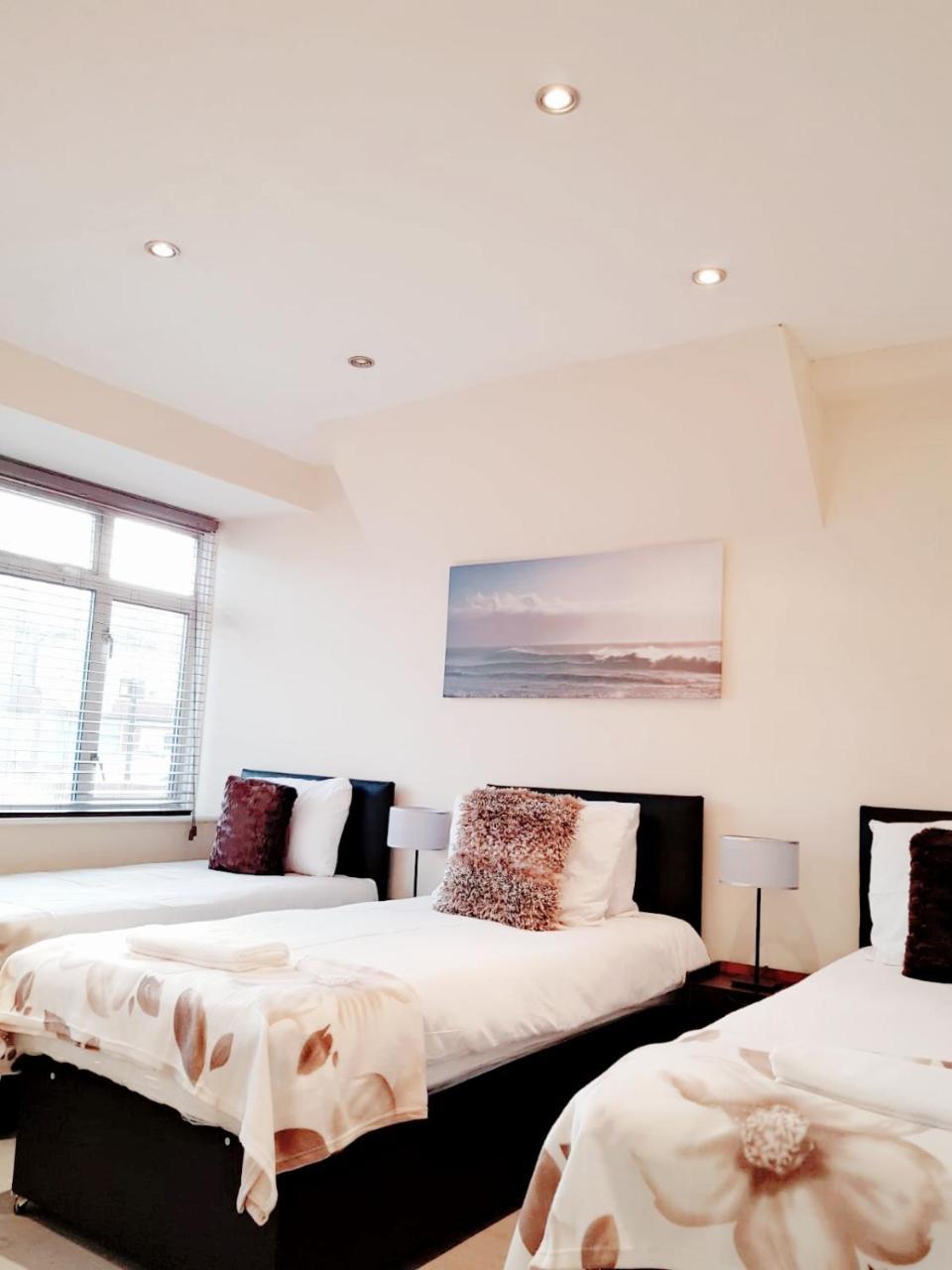 Deluxe Triple Room,754190431:JPEG
