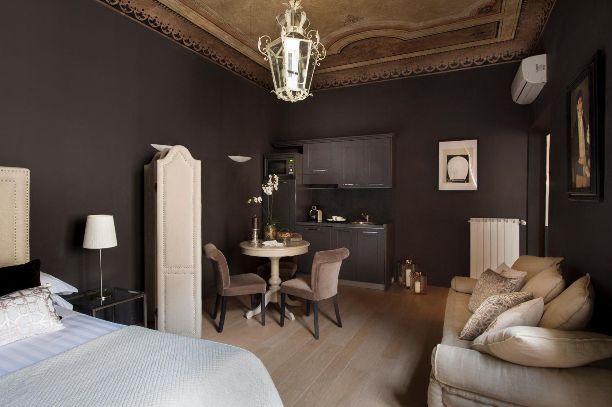 Studio de Luxe