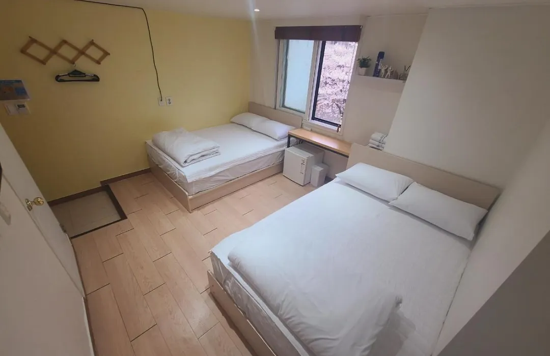 Moon Sun Guesthouse-1