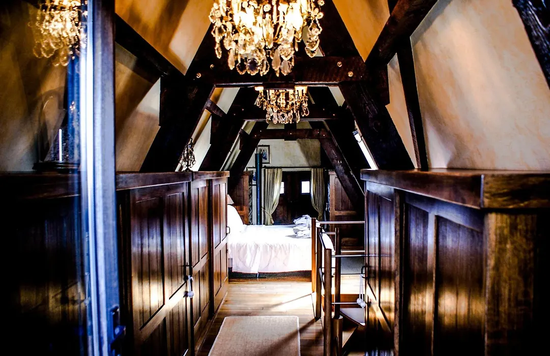 Guest House Huyze Die Maene-1