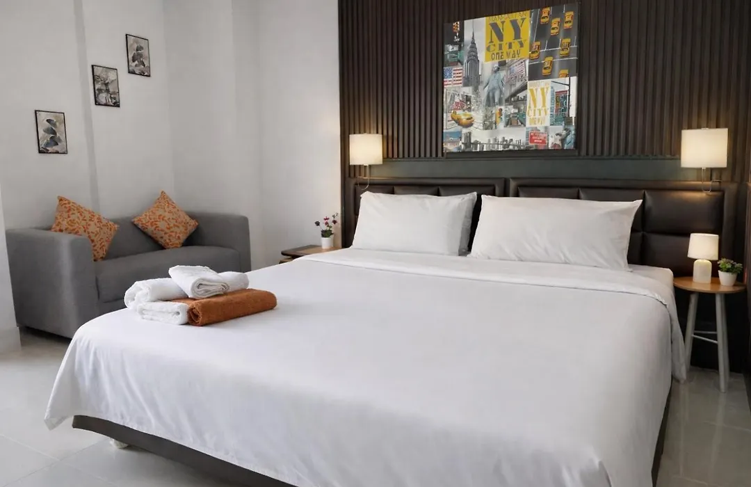 Happy Fish Guesthouse-1