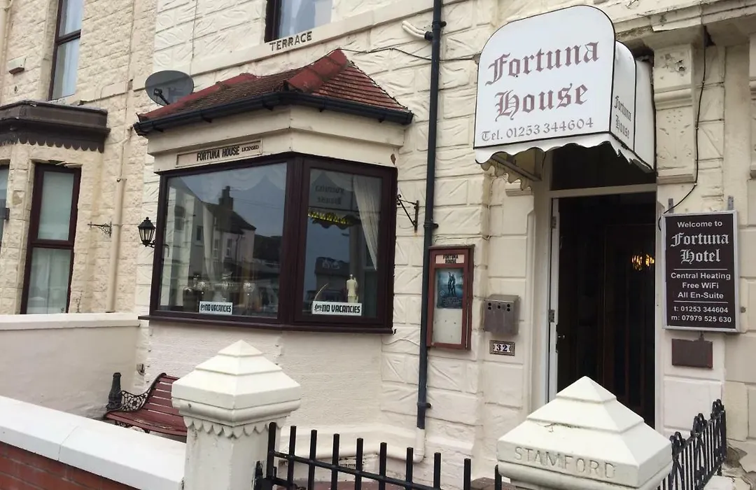 Fortuna House Hotel-1