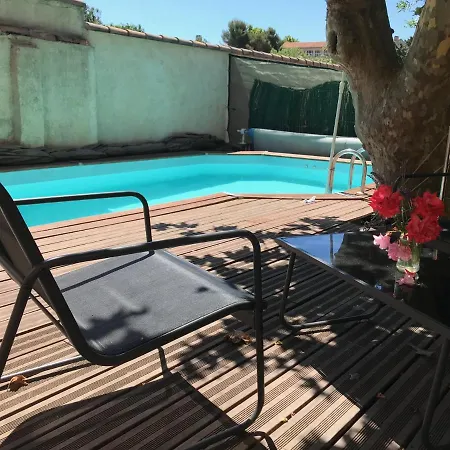 Chambre climatisée avec sdb privée dans une villa avec piscine ouverte d'avril à mi octobre-3