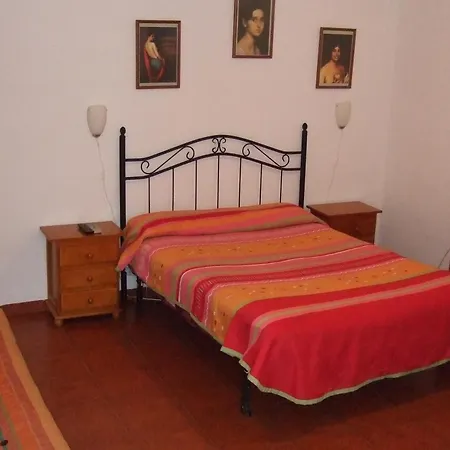 Hostal Alcazar I-3