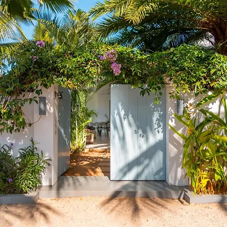 Le Mandala Moris Guesthouse Pointe aux Canonniers-2