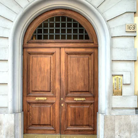 Bdb Luxury Rooms San Pietro-2