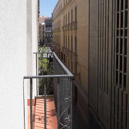 Hostal Operaramblas-2