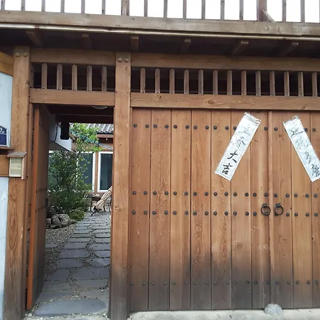 Yettle Hanok Stay-2