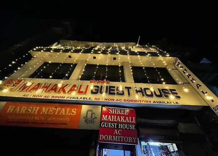 Shree Mahakali Guest House & Dormitory