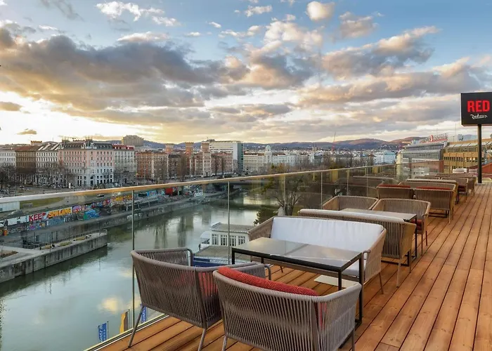 Hôtel pour familles: Radisson Red Hotel, Vienna