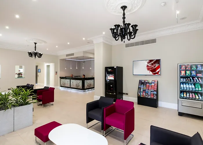 London House
