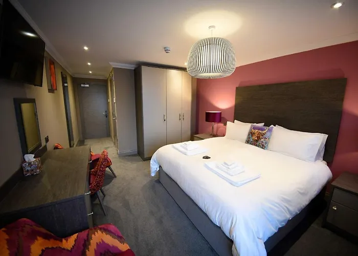 Taransay House, Small Hotel