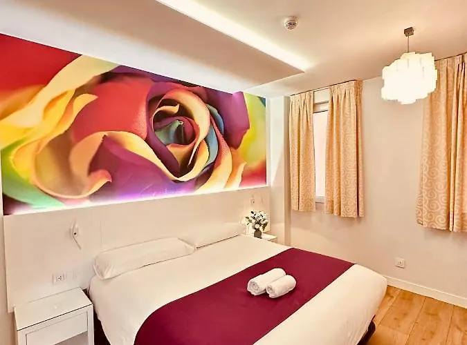 Hôtel 3 étoiles: Hostal Sol Square Madrid