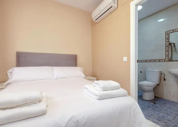 Hostal 37