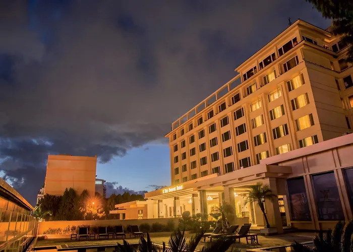 Hôtel: The Everest Hotel