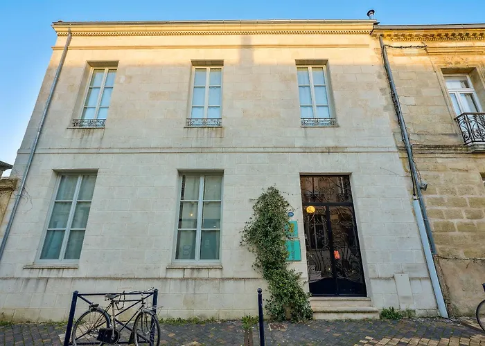 Villa Erizio - A Bucolic And Urban Break