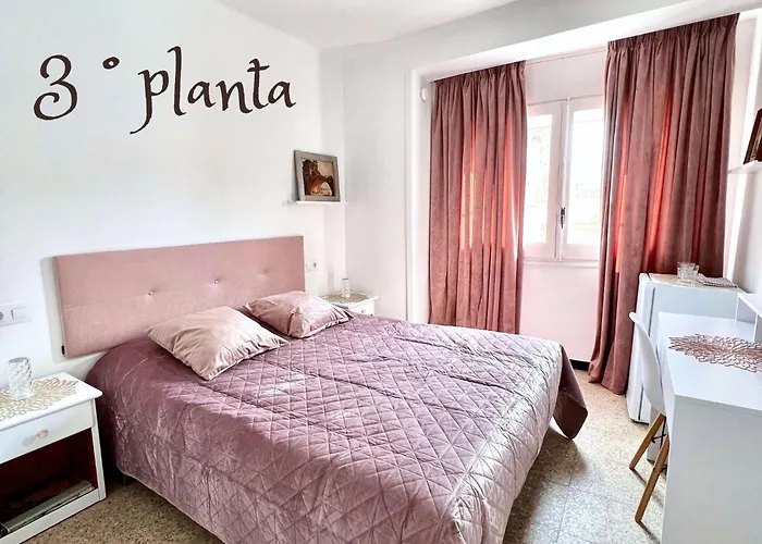 Escondite Central Con Terraza Compartida En La Azotea