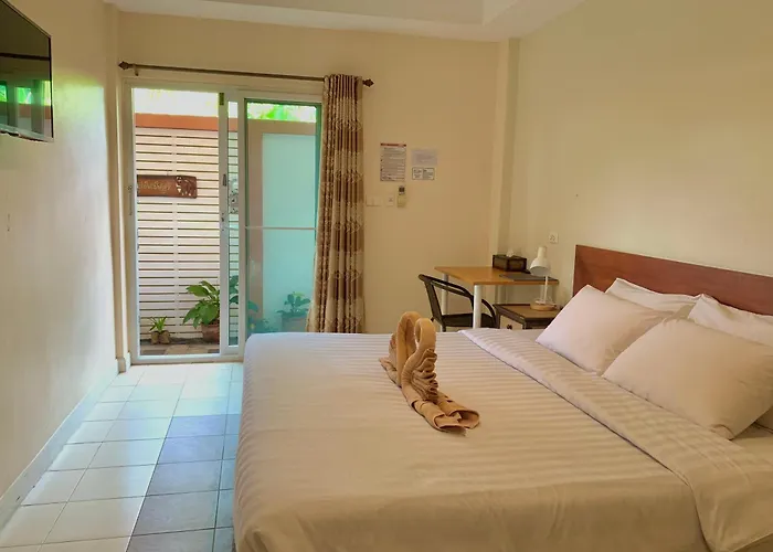 Baan Baramee House