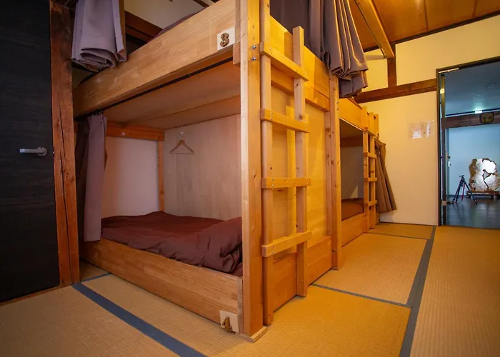 Kominka Guesthouse Sento