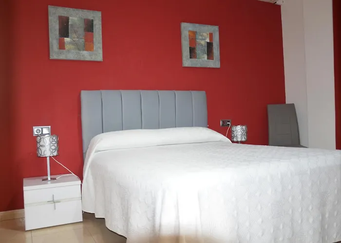 Hostal Mont Royal