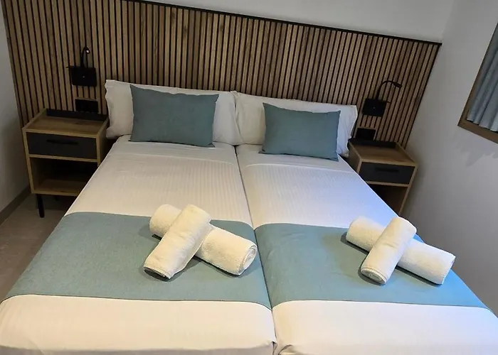 Hostal Rambla 24 By Holihome