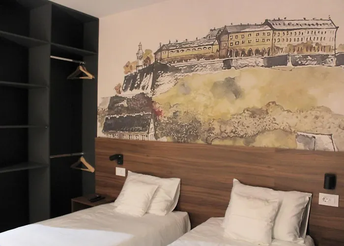 Tvrdjava Rooms - Novi Sad