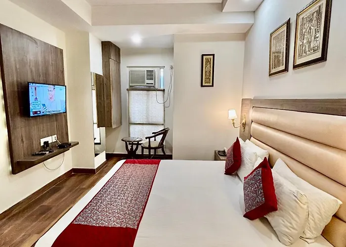 Satyam Room