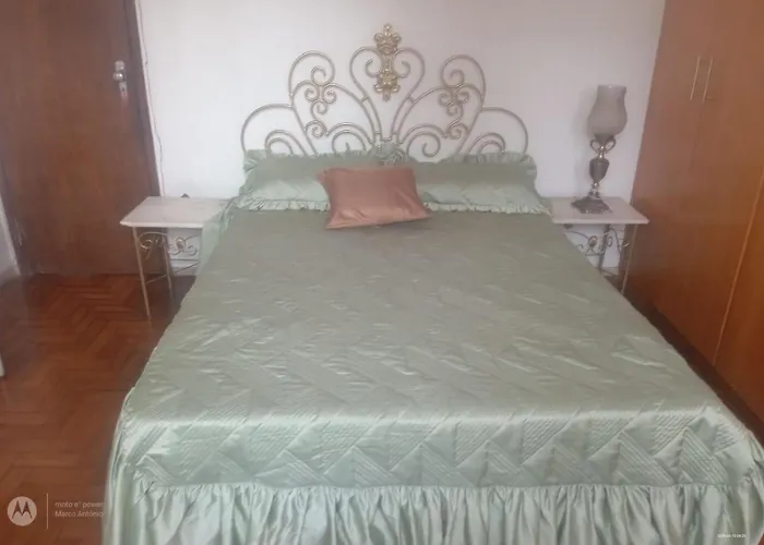 Quarto I - 1 Ou 2 Pessoas