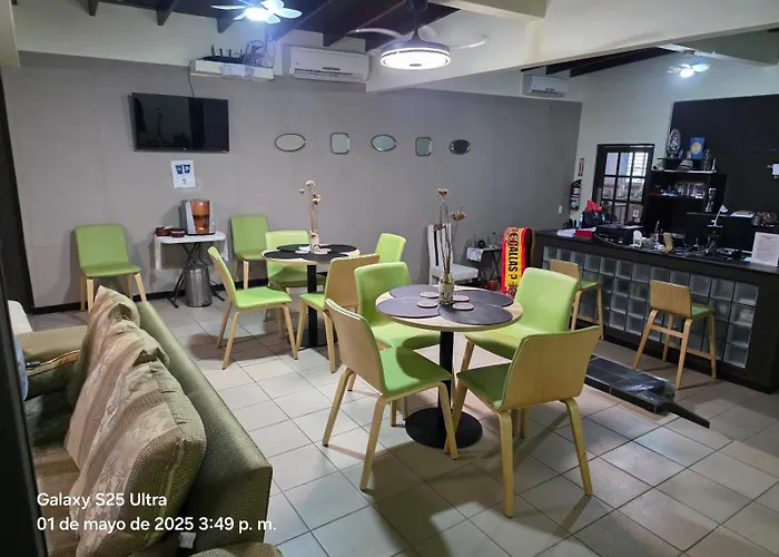 Hostal El Prado