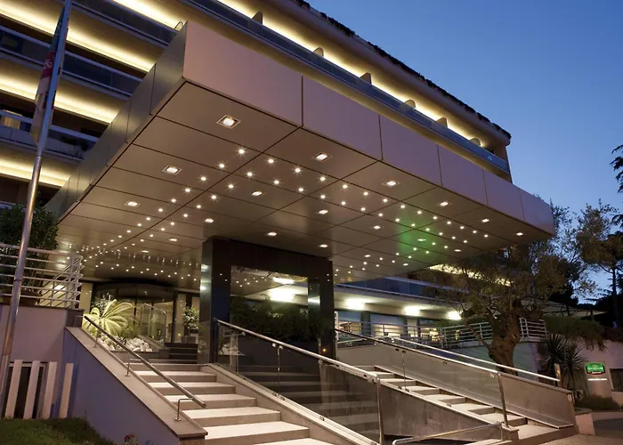 Courtyard By Marriott Central Park