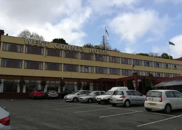 Resort: West County Hotel
