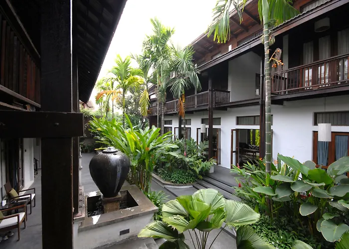 Banthai Village