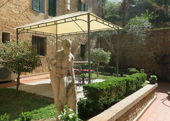 Piazza Paradiso Accommodation
