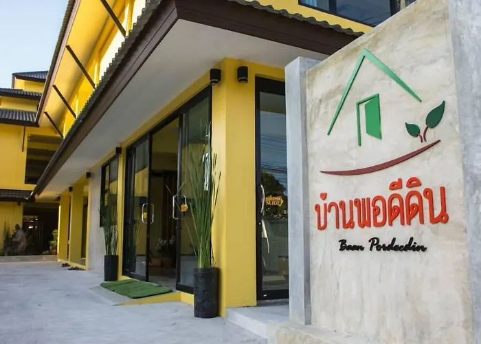 Baan Pordeedin