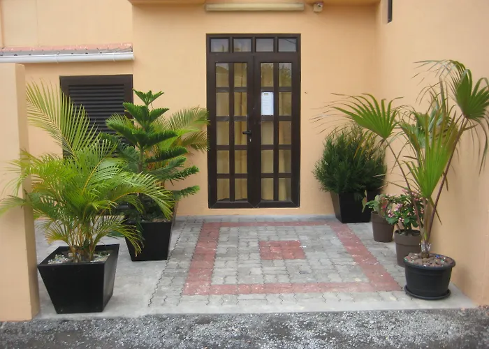 Sm Lodge