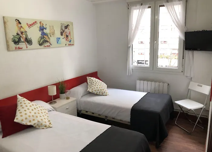 Hôtel 3 étoiles: Pension Arias