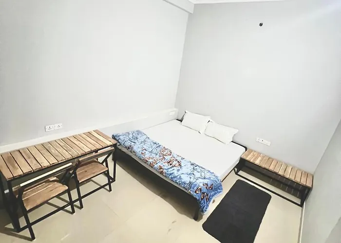 Bhoora House
