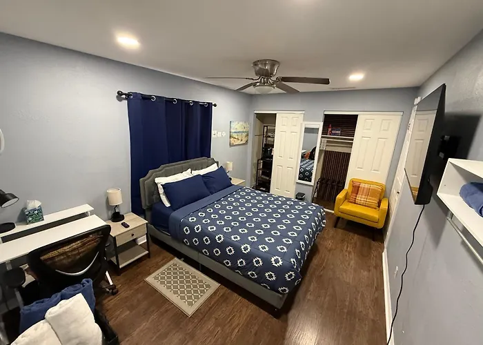 Signature Suite
