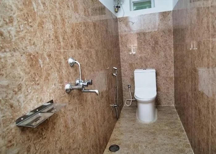 Balaji Guest House