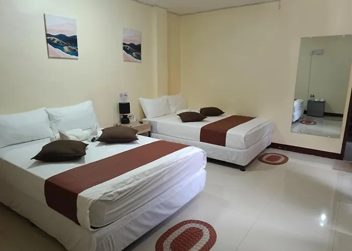 D' Travellers Inn Puerto