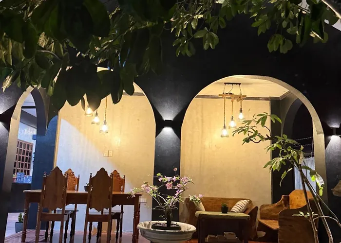 Astra Tourist Inn Near Airport With High Speed Free Wifi