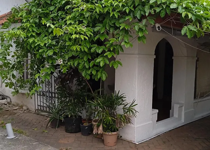 Hostal La Mansion Be House