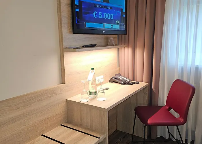Hotel Alpha