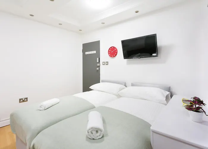 London Eurostar Budget Rooms