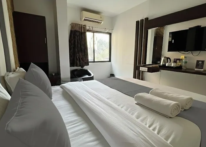 Hotel Kalash Residency